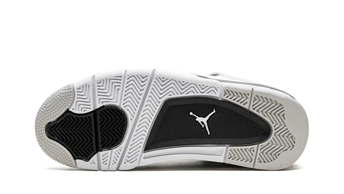 Air Jordan Sneakers - 4 Retro Military Black