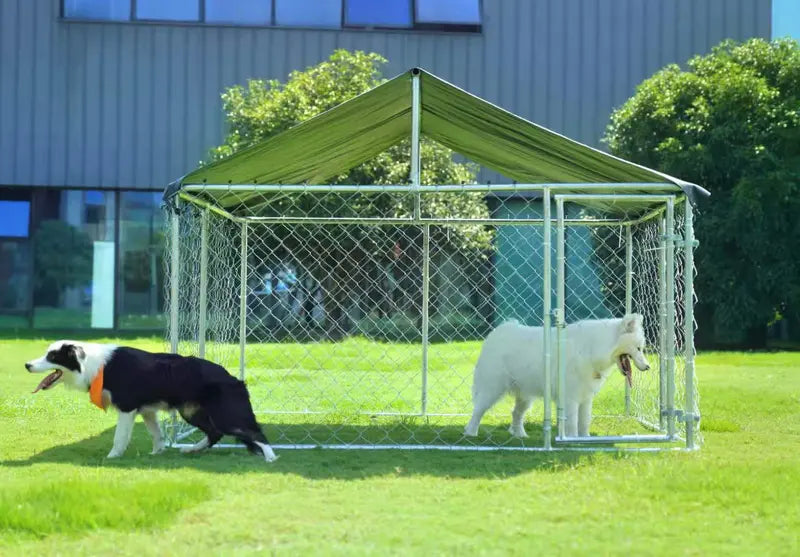 Petony Outdoor Dog Kennel With UV And Water Resistant Roof Cover, Chain-Link Fence And Swing Gate