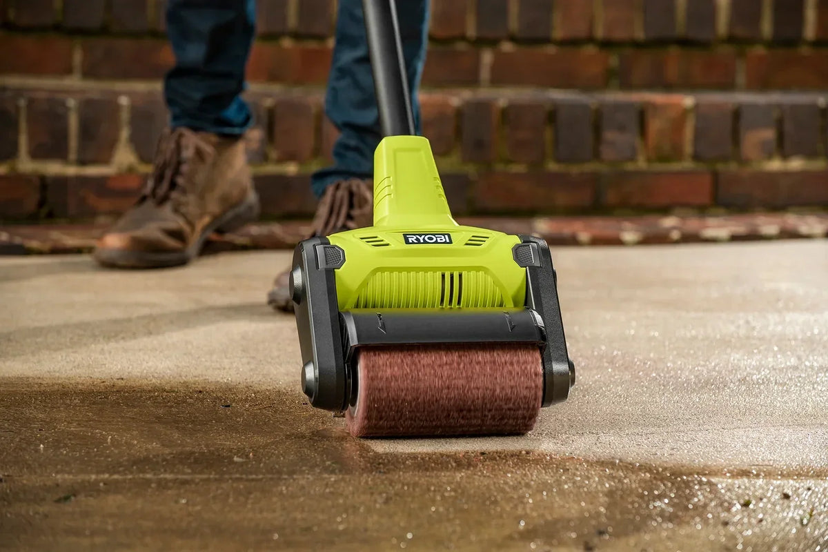RYOBI 18V ONE+ Outdoor Patio Cleaner Kit