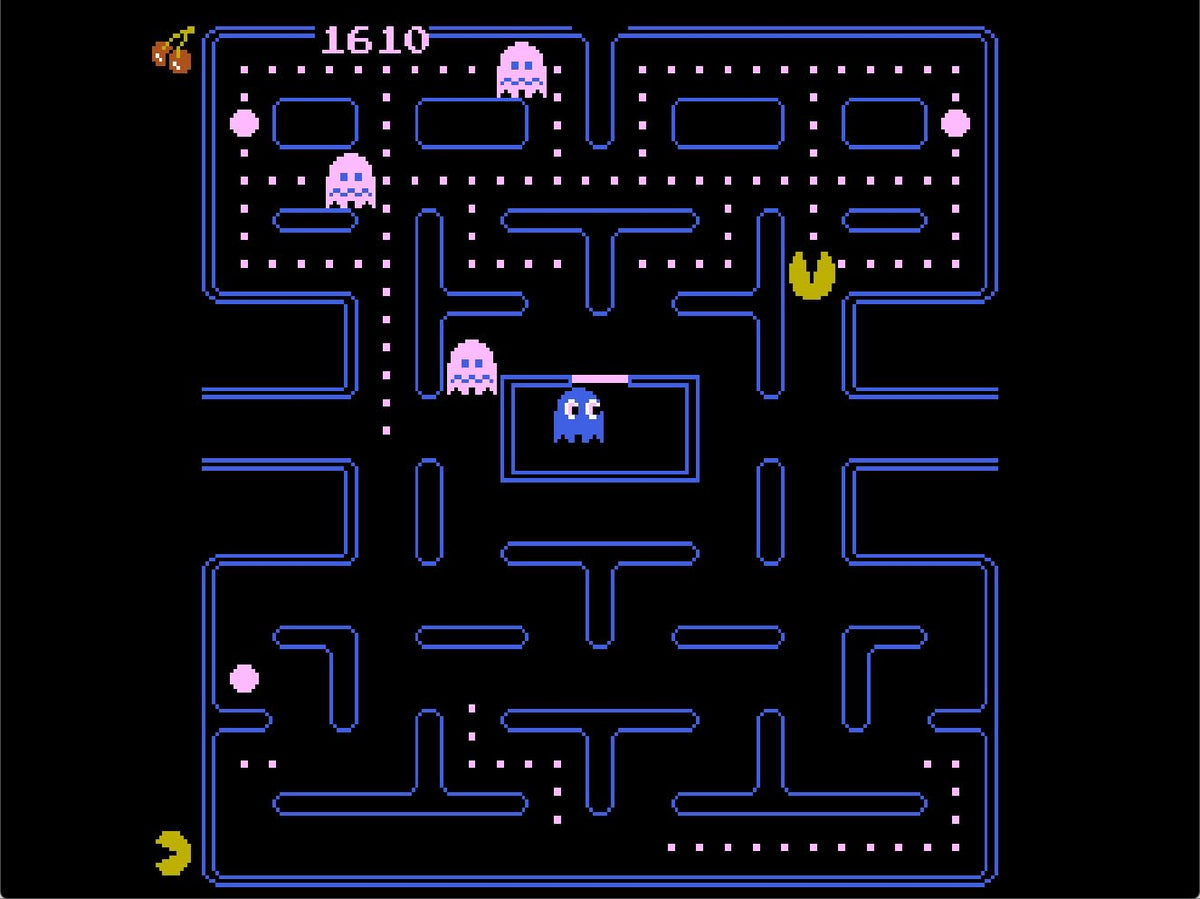 Atari 2600+ PAC-MAN Edition Console, Game & Wireless Joystick