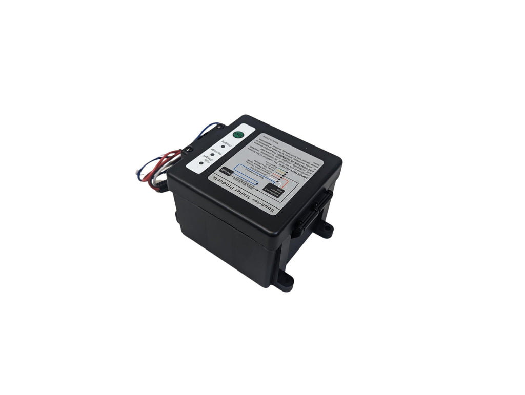 Side Load Trailer Breakaway Kit with Battery, Breakaway Switch, Breakaway Cable, Battery Box, Built in Charger, LED Charge Indicator and Wiring.