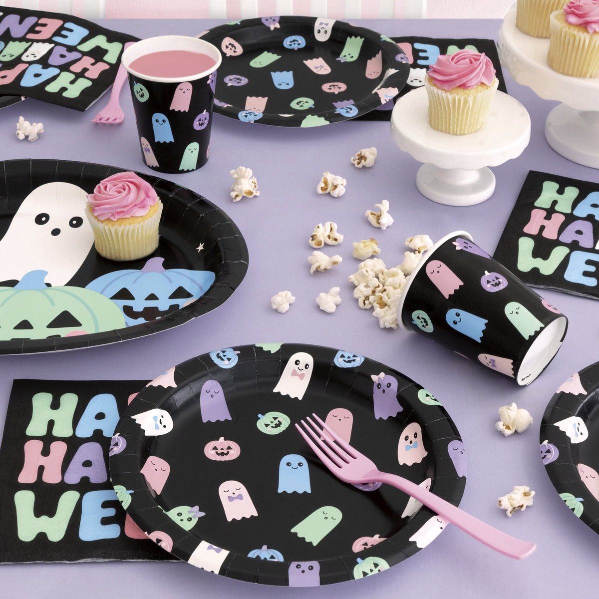 Cute Ghost Oval Disposable Paper Plates, Multicolor, 12" x 10", 8 Count, Halloween by Way To Celebrate