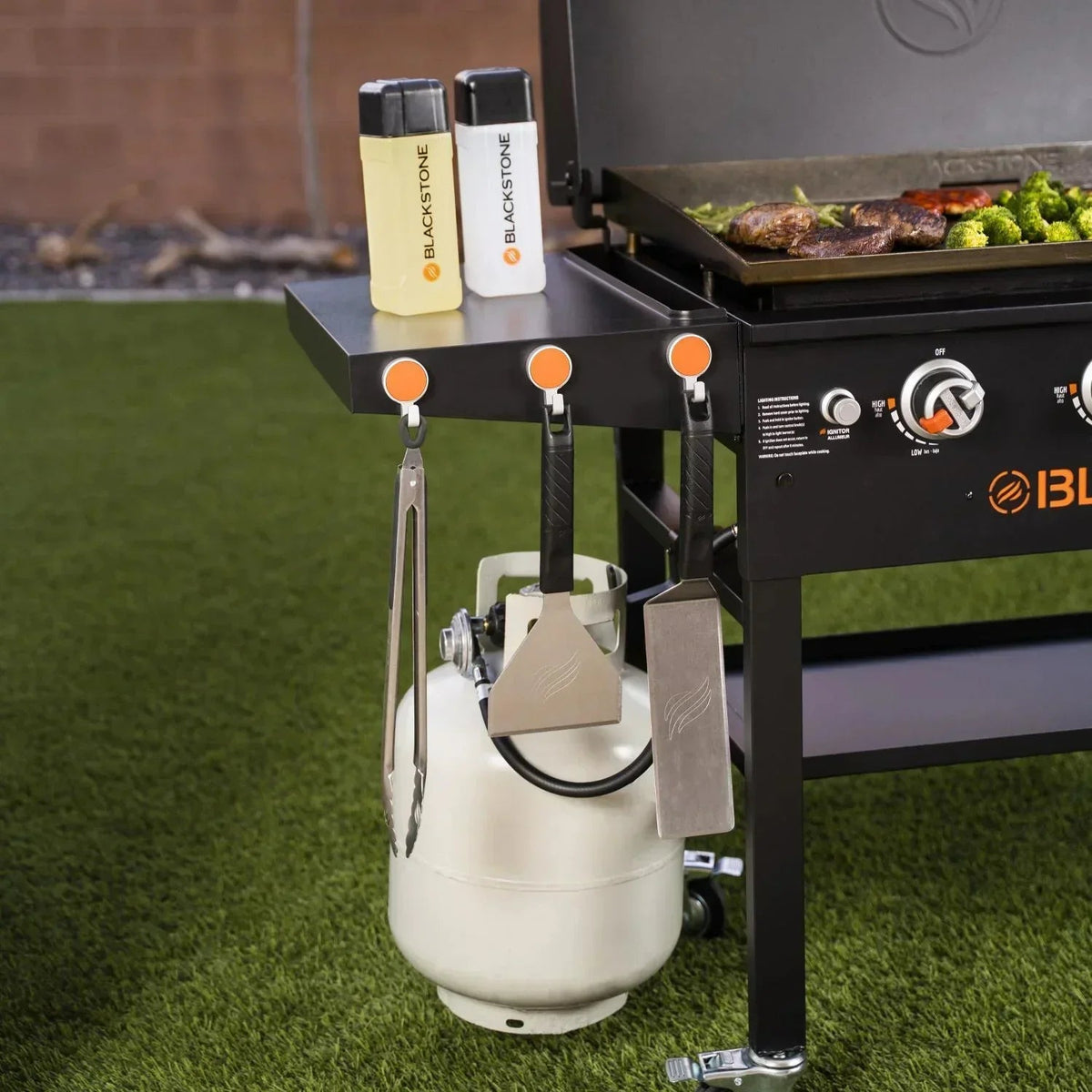 Blackstone 36-Inch Griddle Cooking Station With Hood - 1899