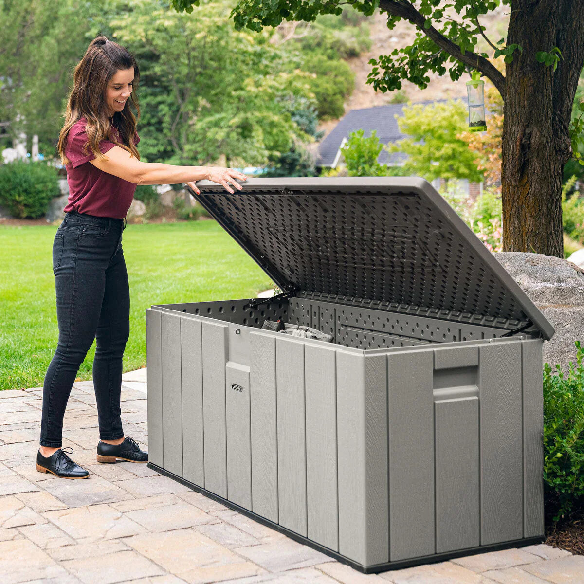 Lifetime Outdoor Storage Deck Box 568 Litre Grey Plastic - 60384U