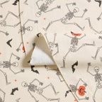 Way To Celebrate Halloween PEVA Tablecloth, For Table 70" Round - Skeleton Pumpkin Head Toss